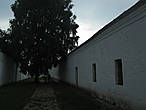 Прогулочный двор тюремного корпуса. Спасо-Евфимиев монастырь