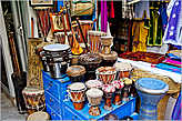 Барабаны — их в Марокко много...
*