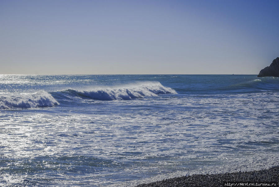 Шторм на Средиземном Ситжес, Испания