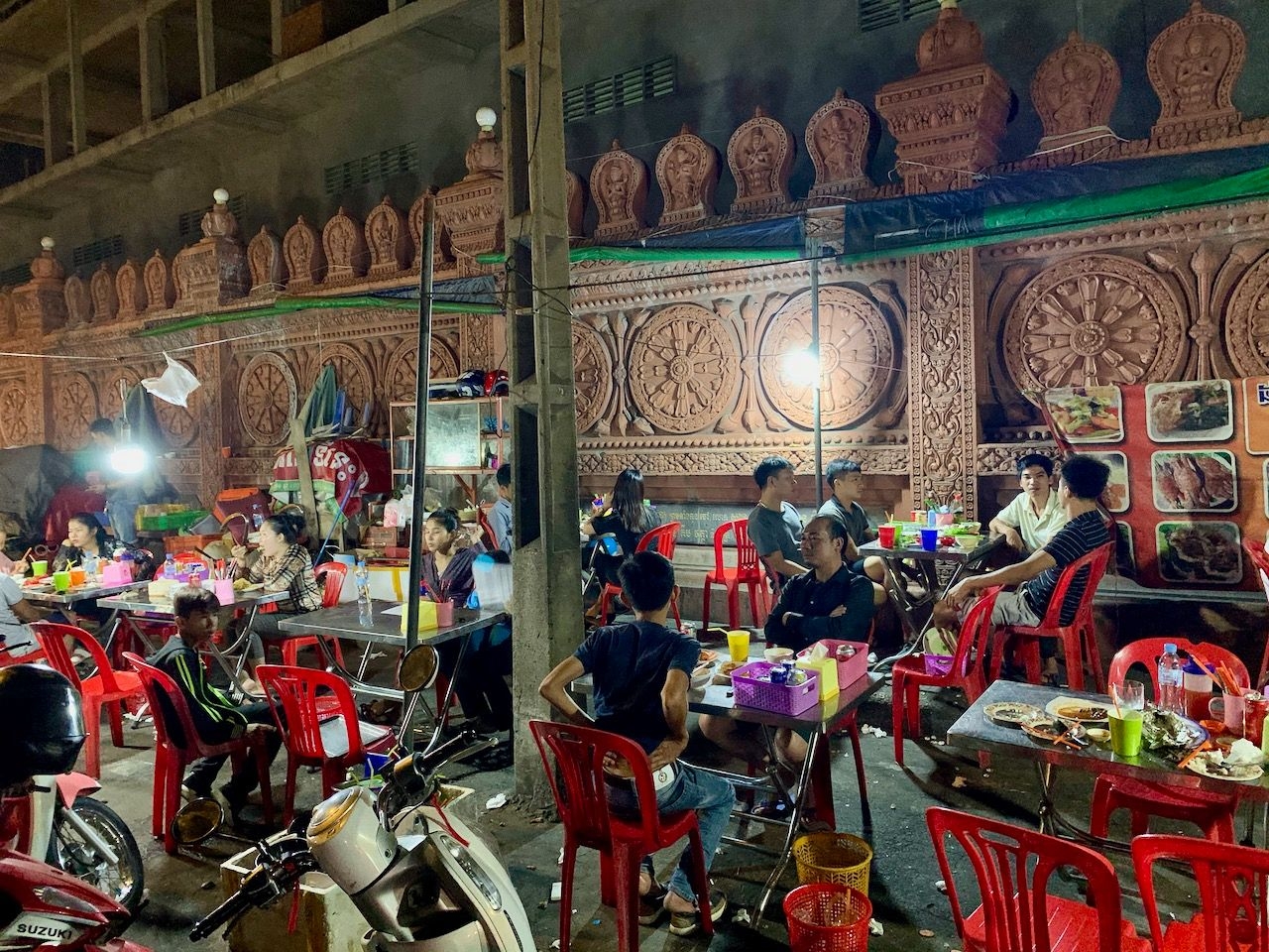 Ночной рынок Пномпеня Пномпень, Камбоджа