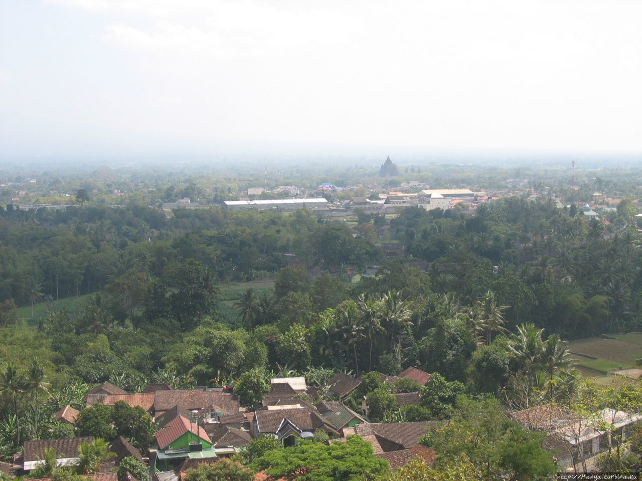 Вид на Прамбанан