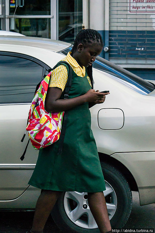 Зарисовка на улицах Очо Риоса Очо-Риос, Ямайка