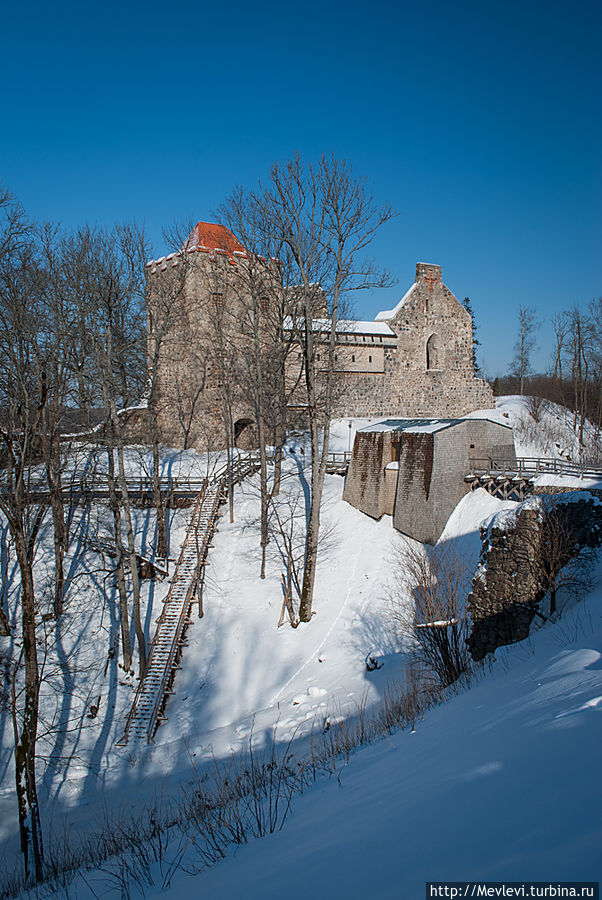 Замок Сигулда (Зегеволд — Segewold) Сигулда, Латвия