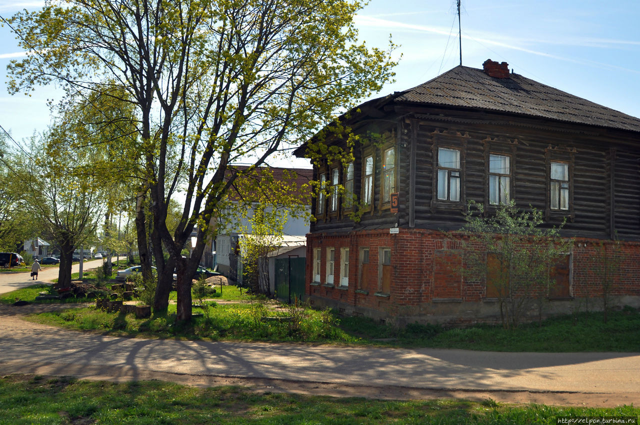 По Верхневолжью: Борисоглебск и Романов Тутаев, Россия