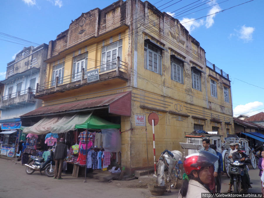 Городской Рынок Пьин-У-Львин, Мьянма