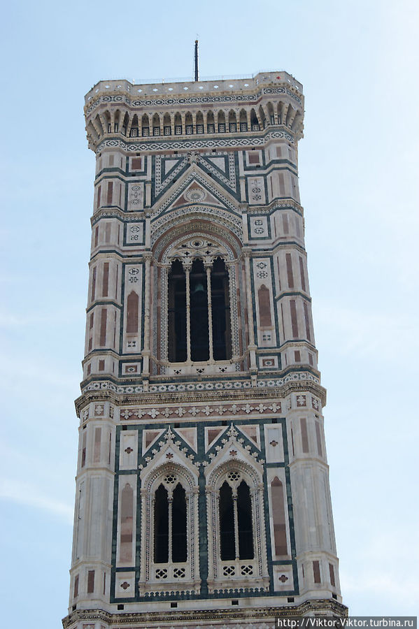 Кампанила или колокольня Джотто Флоренция, Италия