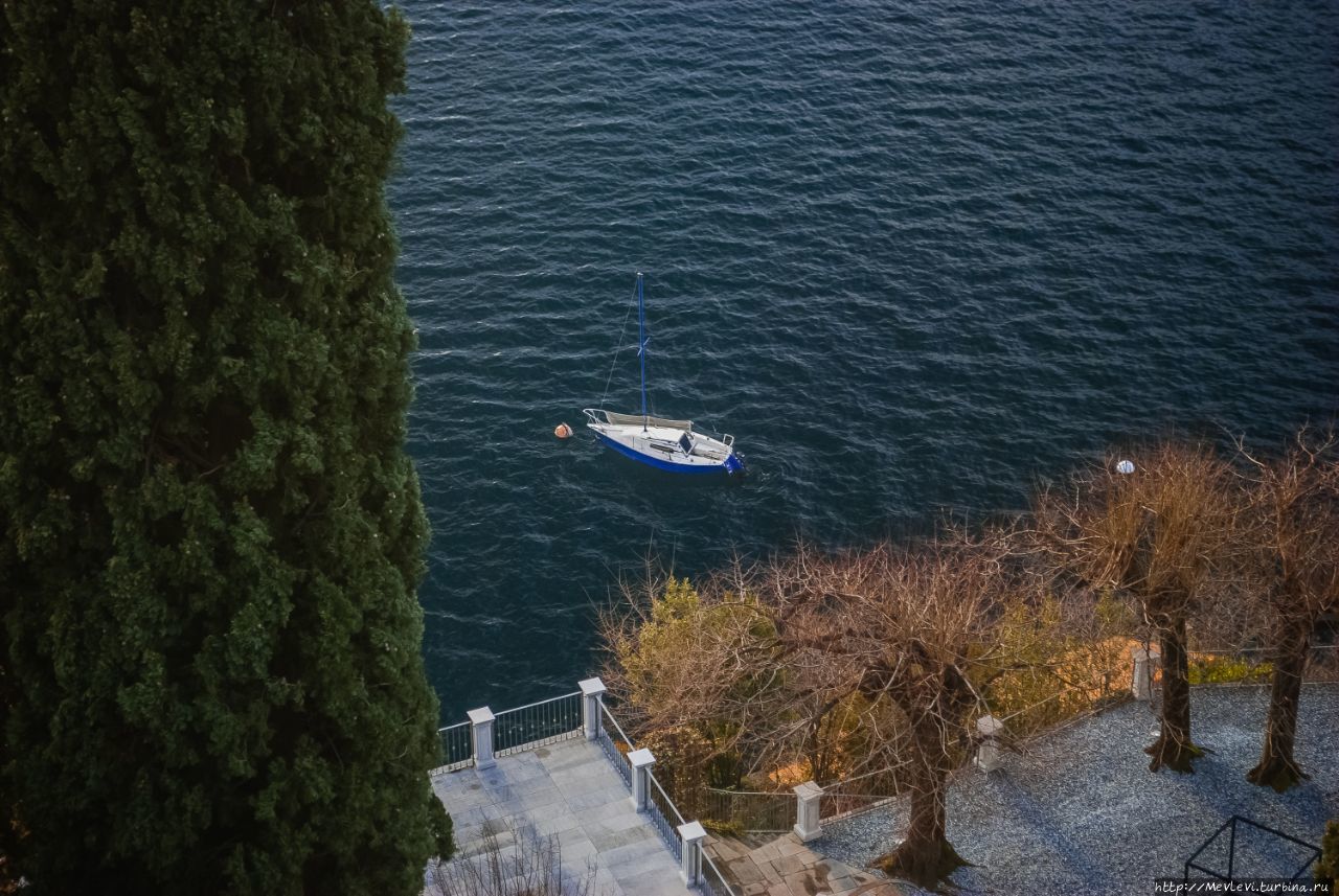 Зима на Комо Комо, Италия