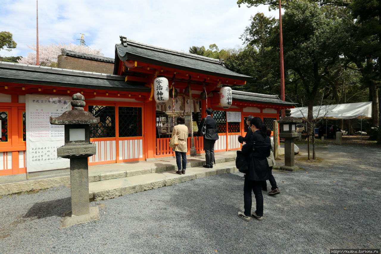 Храм Ujigami Shrine Удзи, Япония