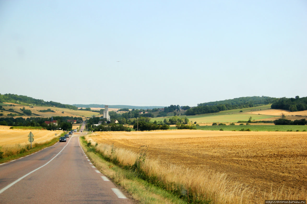 Размеренная сельская  Бургундия Бургундия, Франция