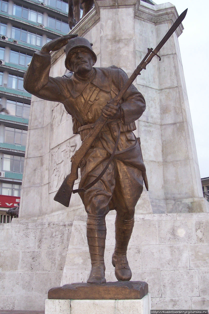 Конный памятник Кемалю Ататюрку Анкара, Турция