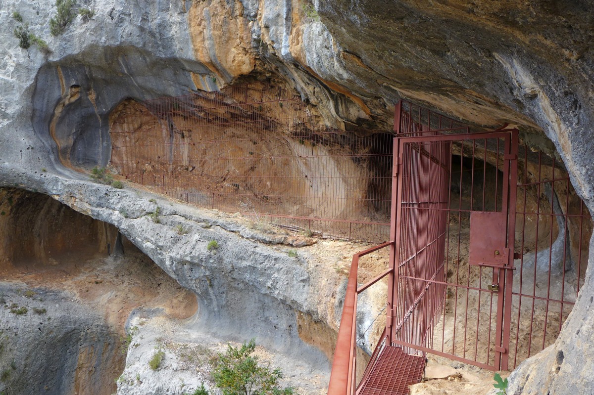 Пещеры с рисунками Абригос-де-Мальята / Abrigos de Mallata