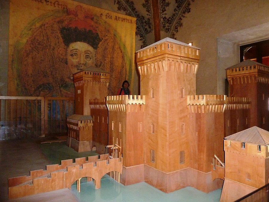В замке герцогов Д'Эсте Феррара, Италия
