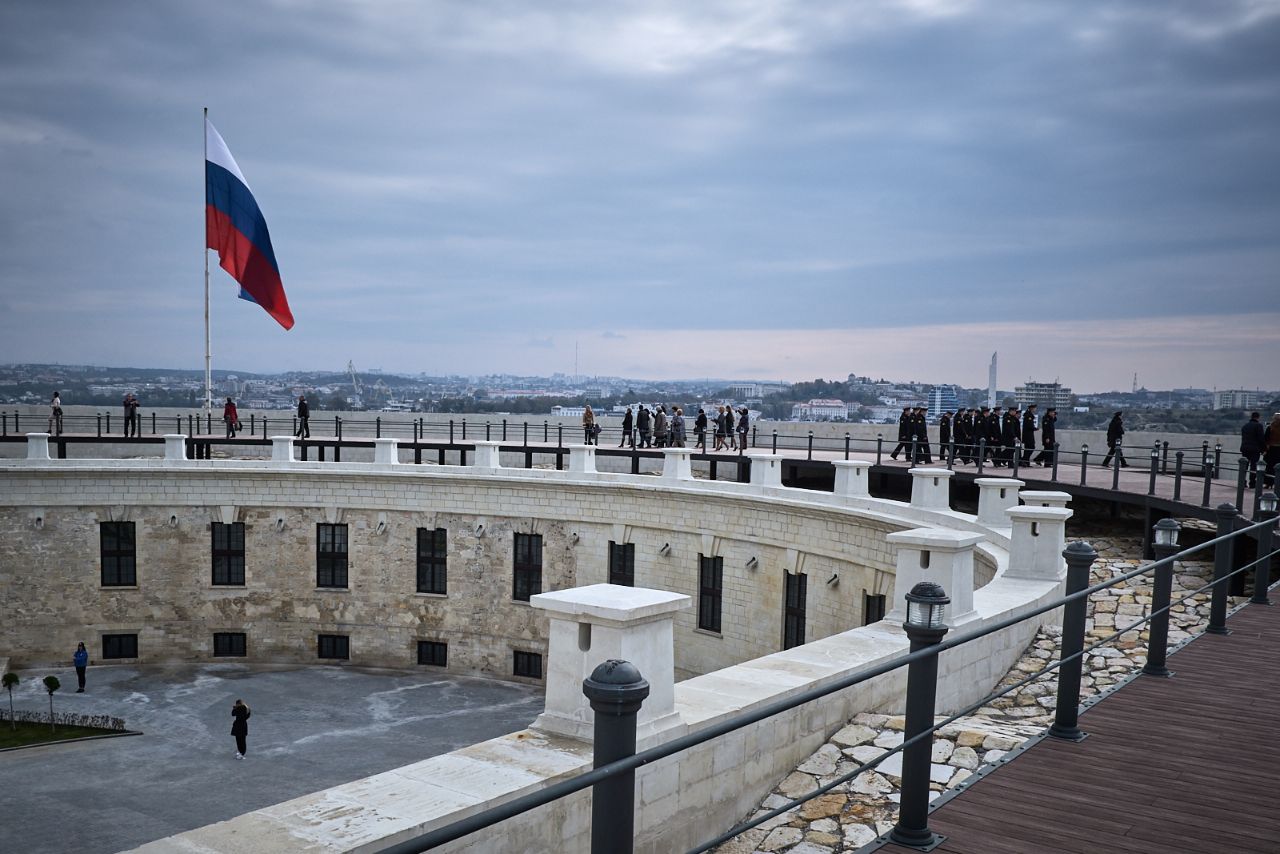 Батареи спросят тебя Севастополь, Россия