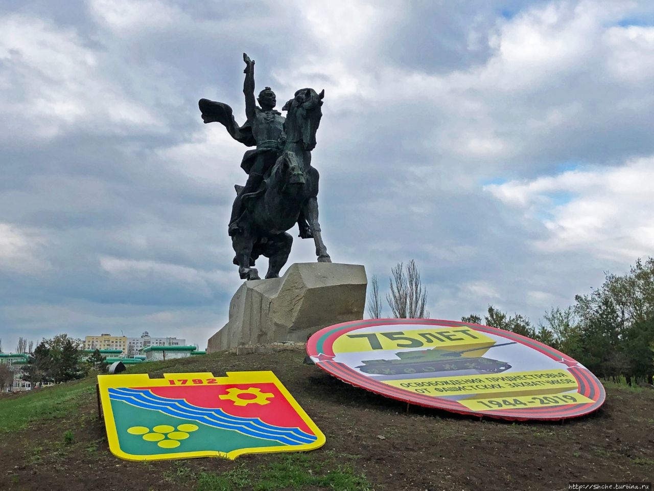 Памятник Суворову Тирасполь, Приднестровская Молдавская Республика