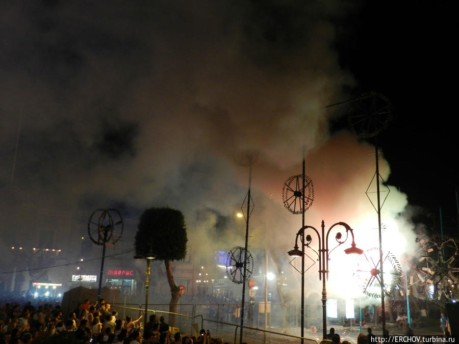 Феста в городе Моста Моста, Мальта