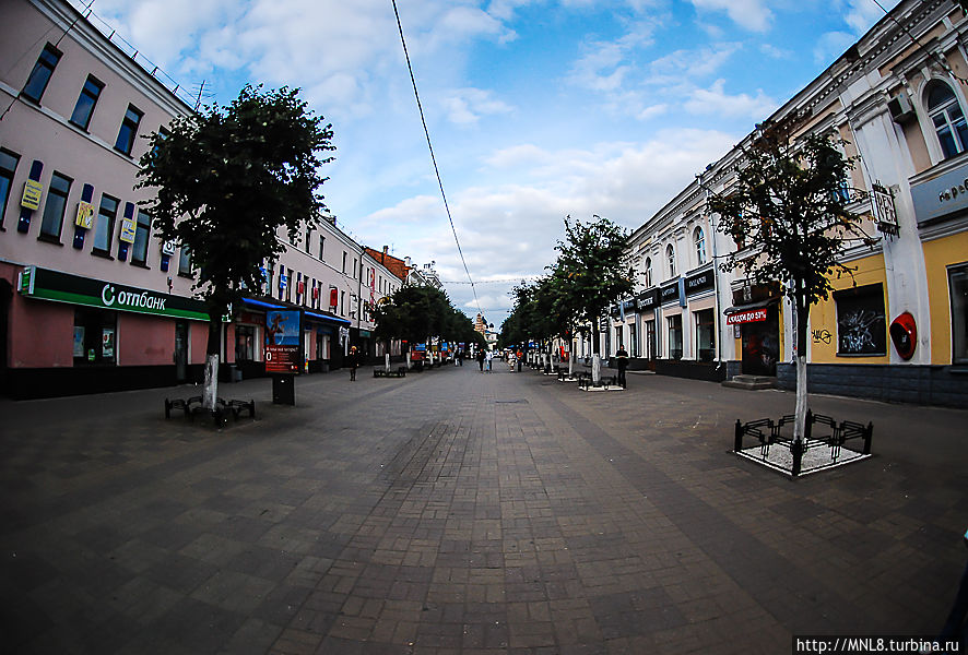 Улица Кирова участок улицы от Первомайской улицы до улицы Андропова стал пешеходным