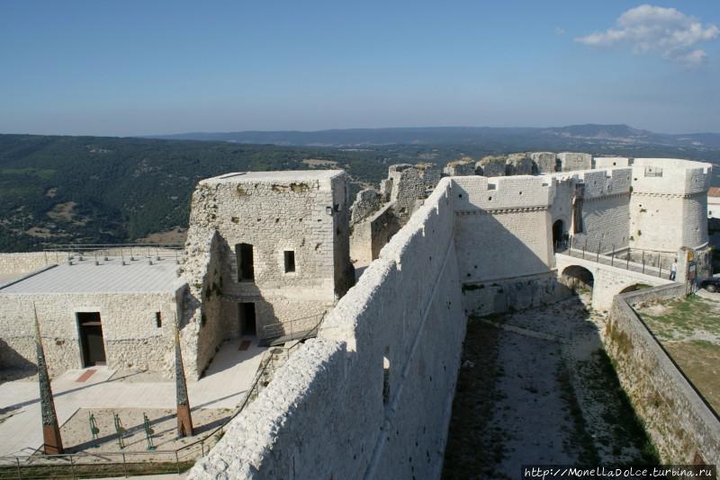 Монте Сант Анджело Бари, Италия