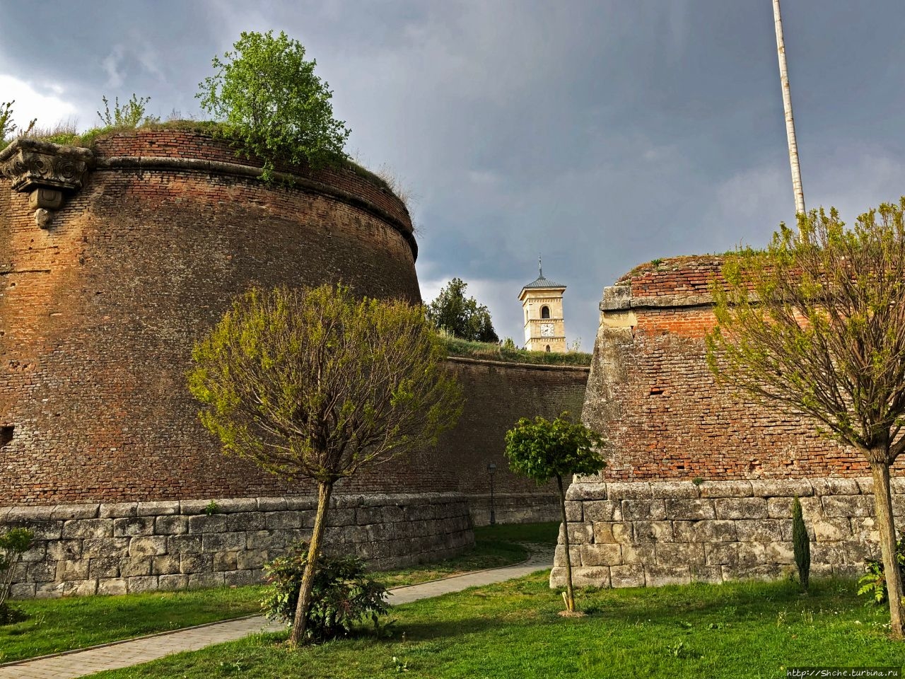 Крепость Альба-Каролина Алба-Юлия, Румыния