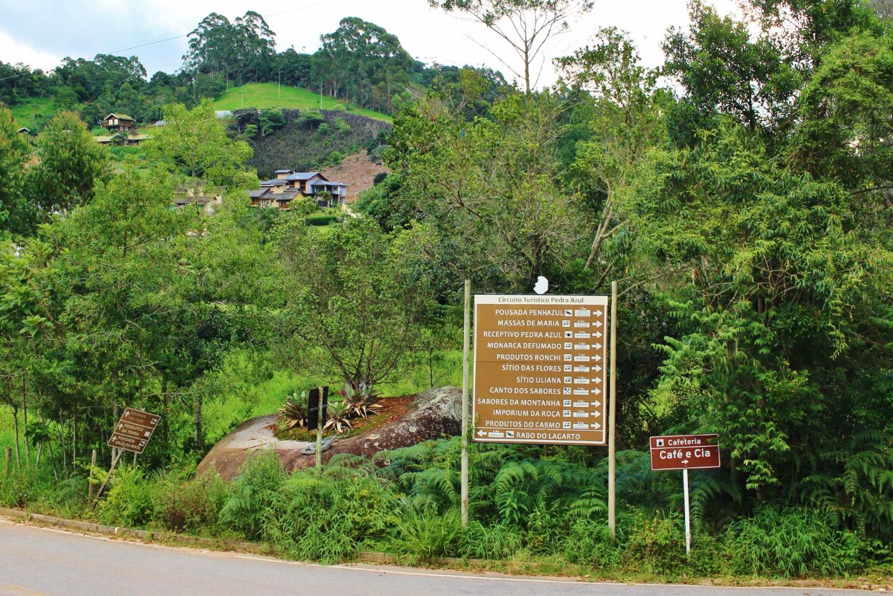 Зона посещения заповедника Педра Азул парк штата, Бразилия