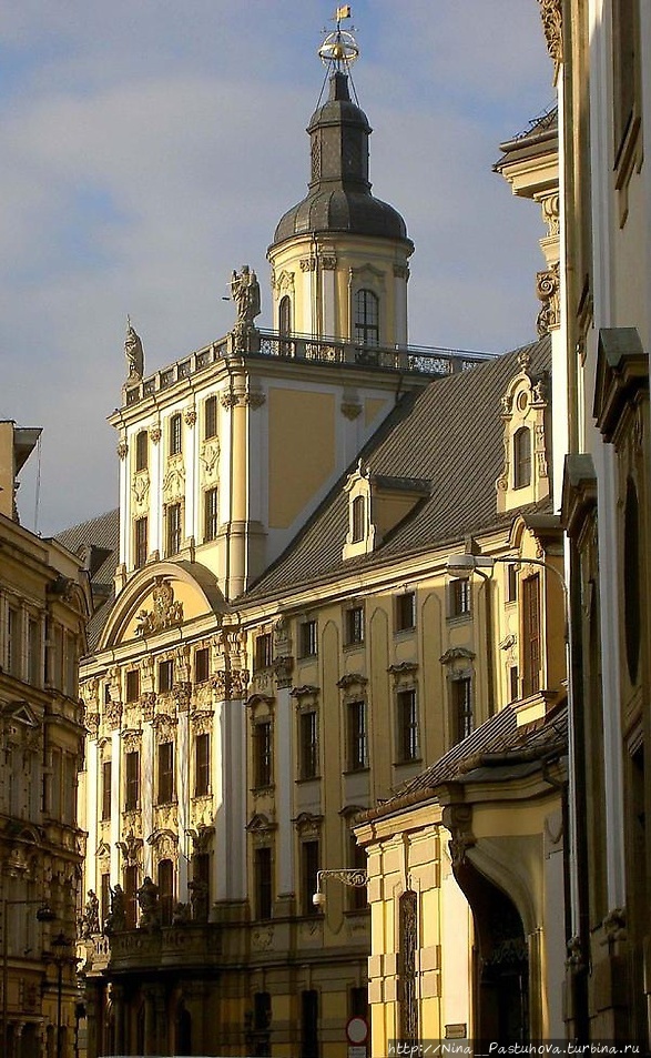 Вроцлавский университет, фонтан и снова легенда Вроцлав, Польша
