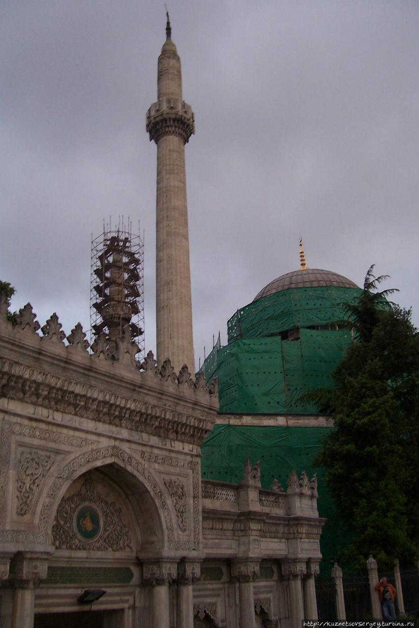 Мечеть Пертевниял Валиде Султан Стамбул, Турция
