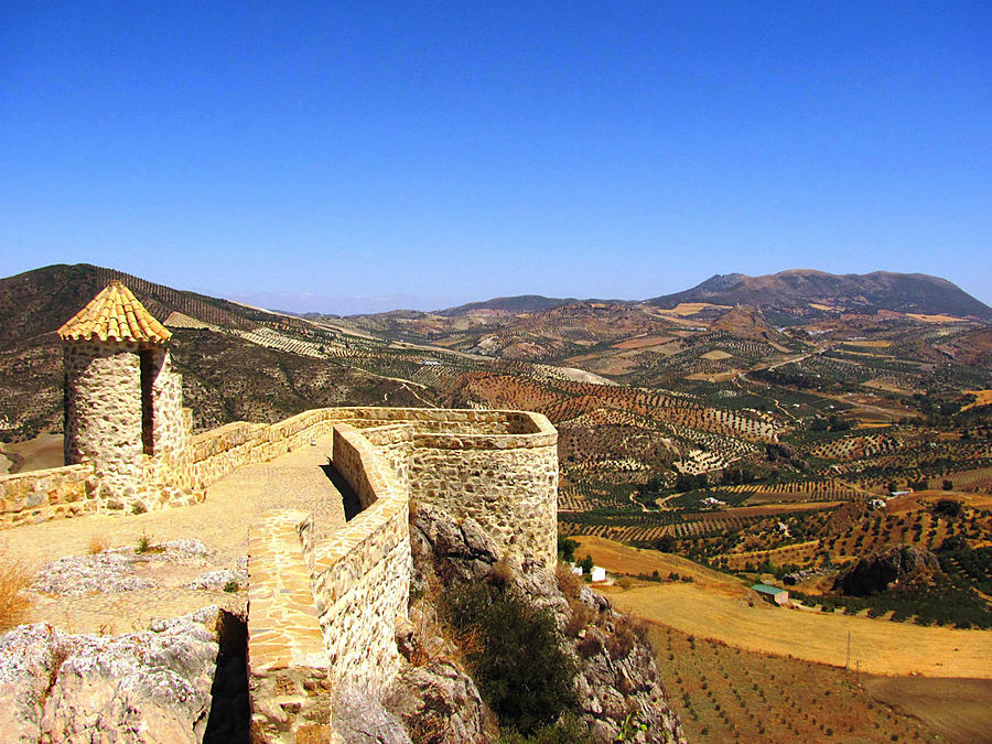 Ольвера — крепость на границе Ольвера, Испания