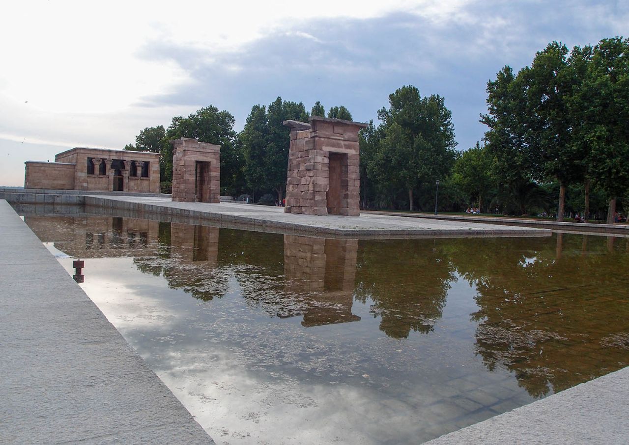 Храм Дебод / Templo de Debod