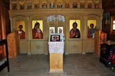 Убранство церкви вполне православное, иконы, свечки, можно ставить за здравие.