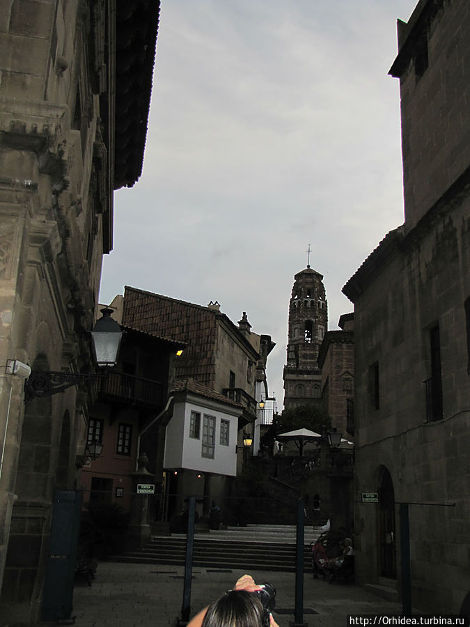 Испанская деревня (Poble Espanyol) — город-музей в Барселоне Барселона, Испания