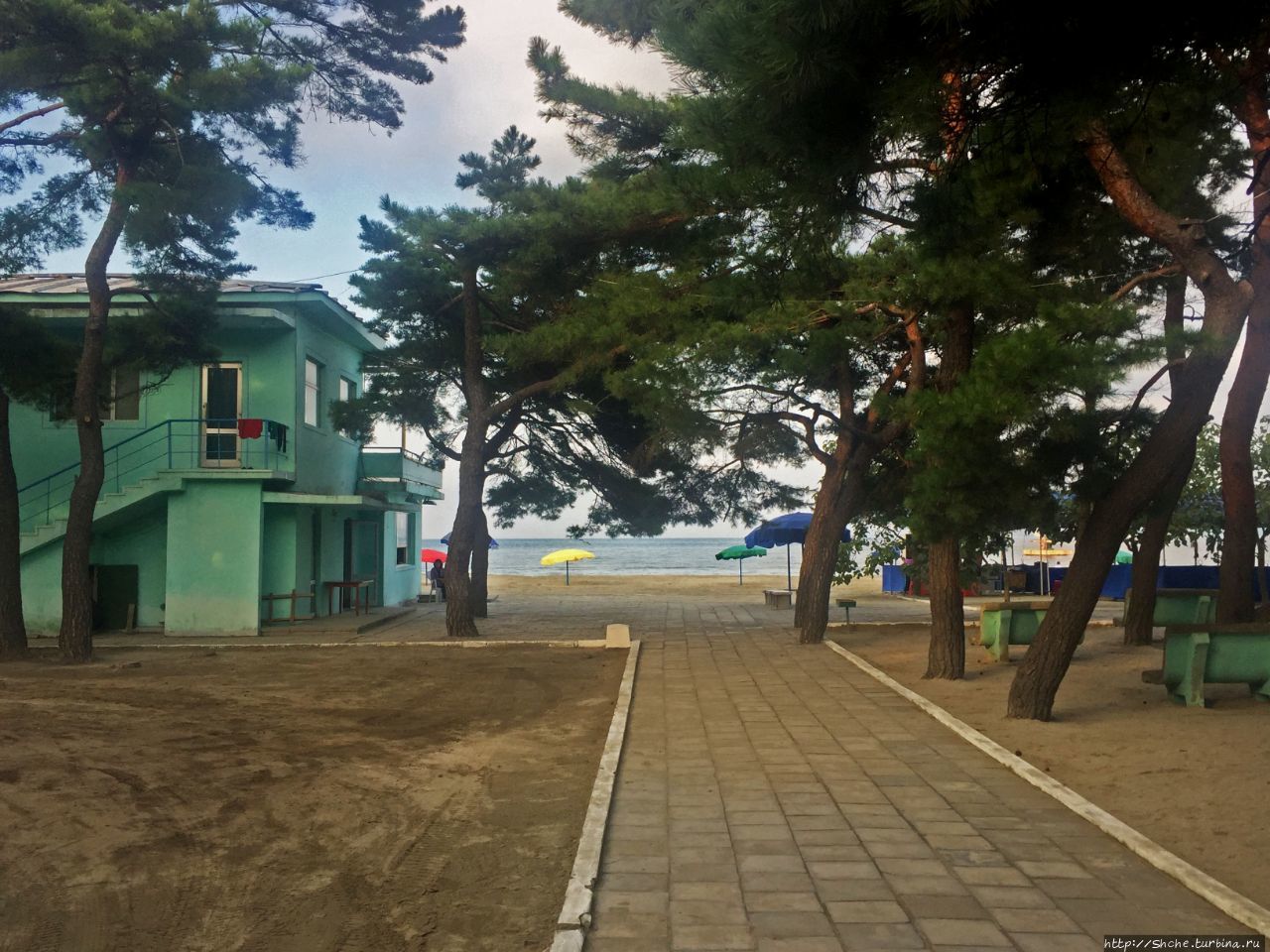 Пляж Сонгдовон Вонсан, КНДР