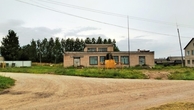 Здание бывшей совхозной столовой, ныне заброшено