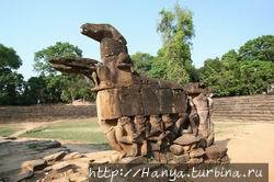 Статуя летящей  лошади Балаха в Ник Пине. Фото из интернета