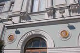 Главный дом ( 1730-е годы, 1780-е годы, 1840-е годы, 1890 годы, архитектор С.У.Соловьев)