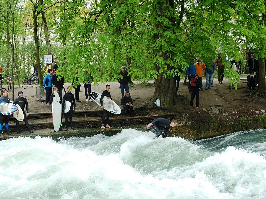 Сёрфинг в Мюнхене Мюнхен, Германия