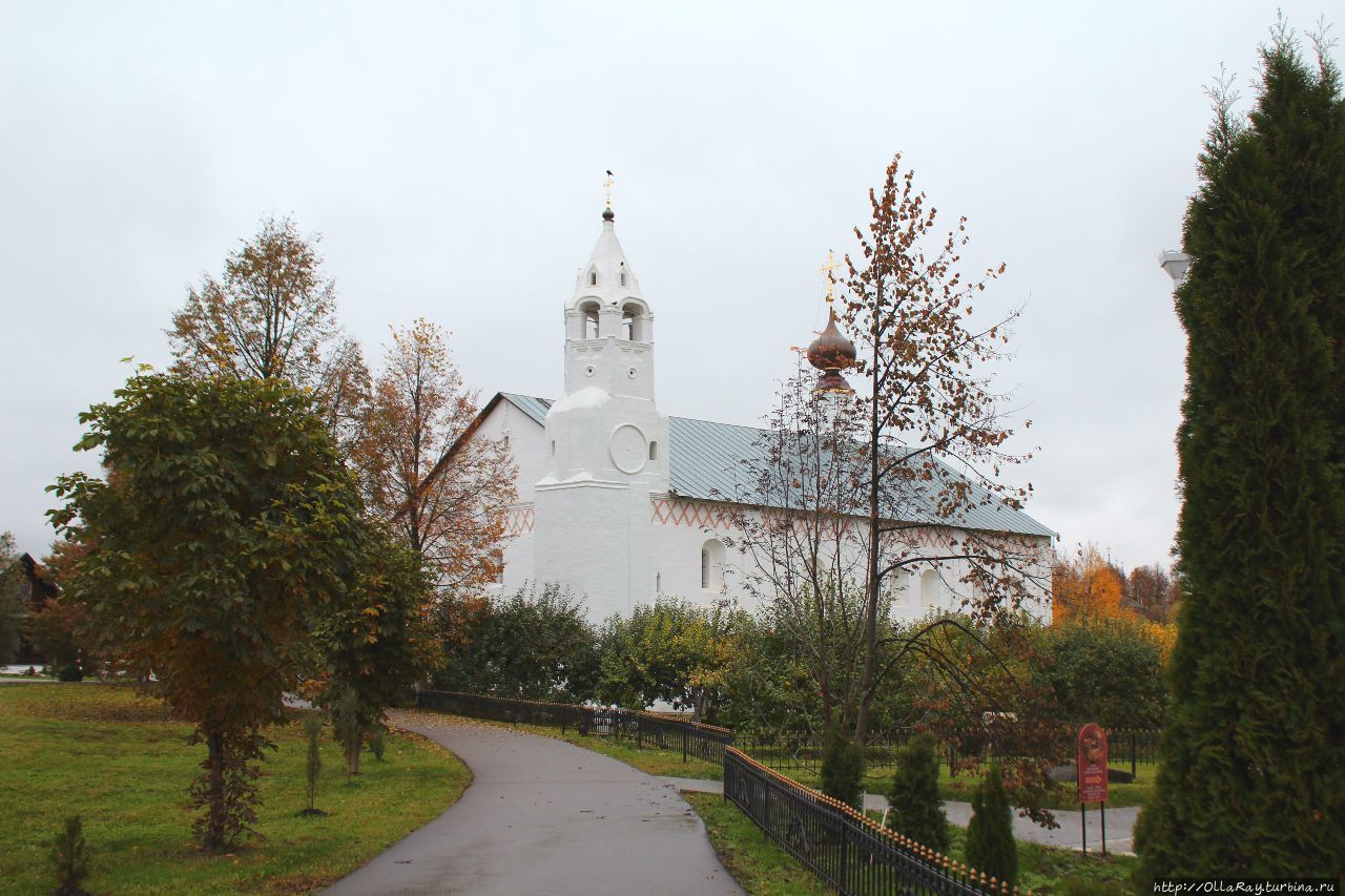 Зачатьевская церковь Покровского монастыря Суздаль, Россия