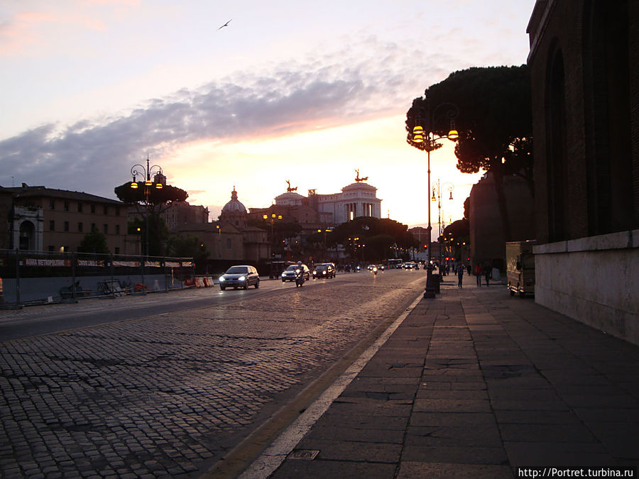 Рим. От сумерек к ночи Рим, Италия
