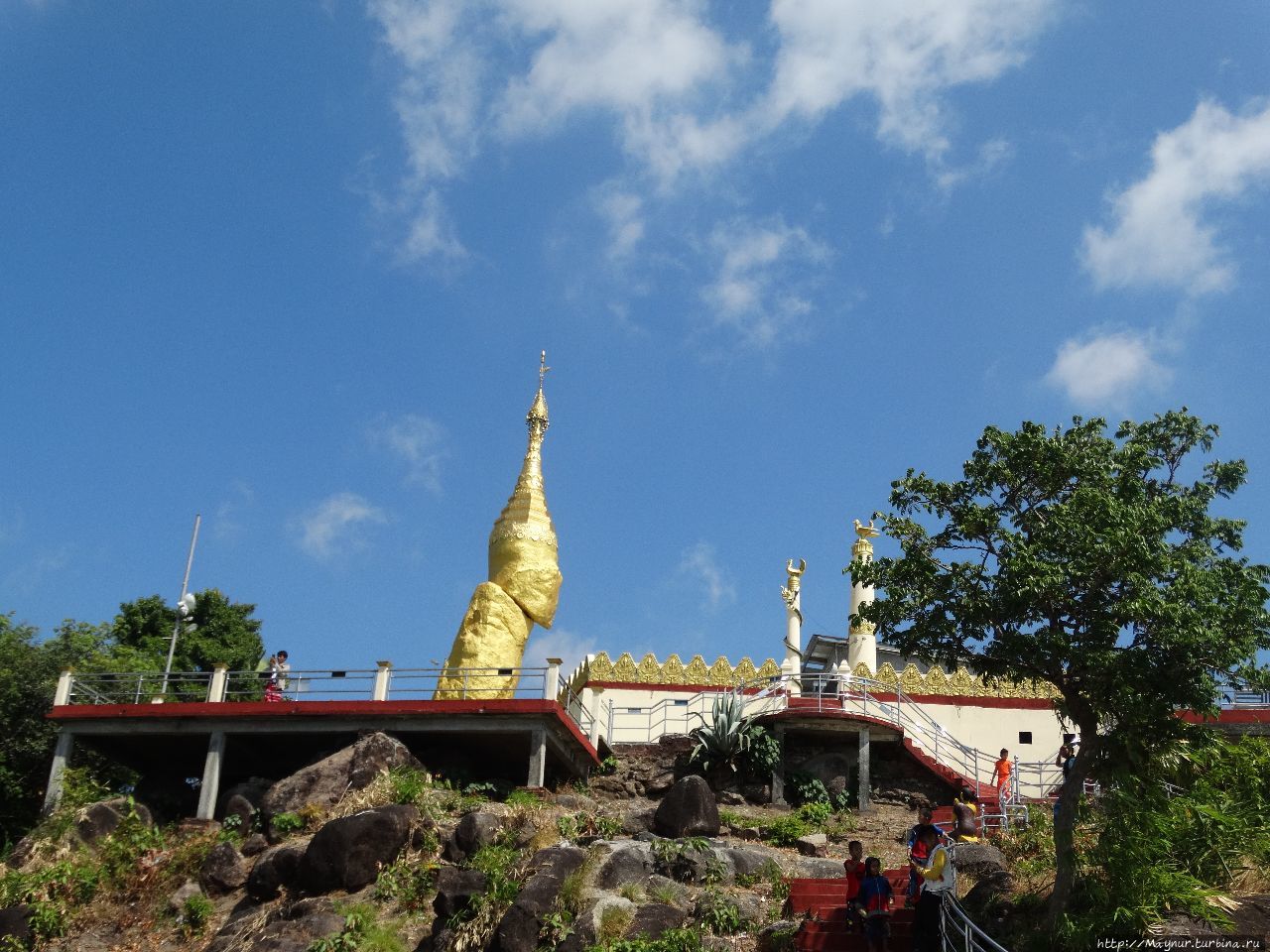 Мьянма. Город Моулмейн.  Раз пагода, два  пагода... Моулмейн, Мьянма