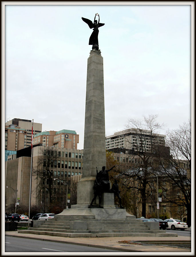 Памятники и скульптуры Торонто Торонто, Канада