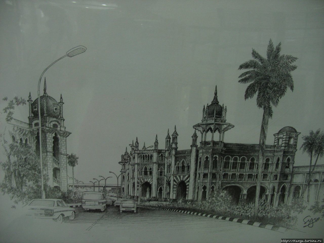 Картинная галерея внутри ж.д. вокзала Куала-Лумпура