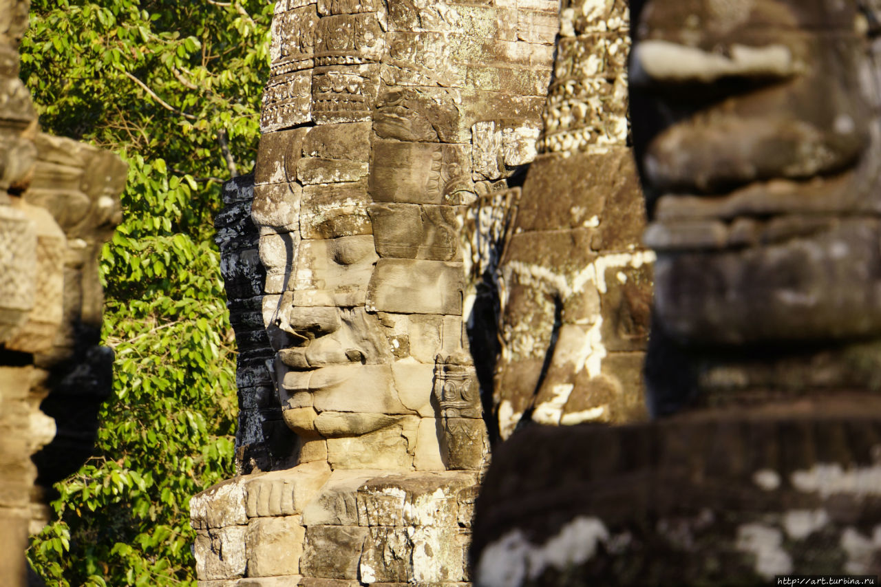 Ангкор. Мистические лики Байона. Ангкор (столица государства кхмеров), Камбоджа