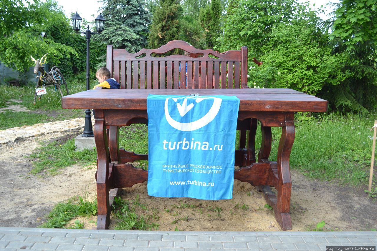 Старый безъяблочный сад в городе яблок для Аллы Пугачёвой Мичуринск, Россия