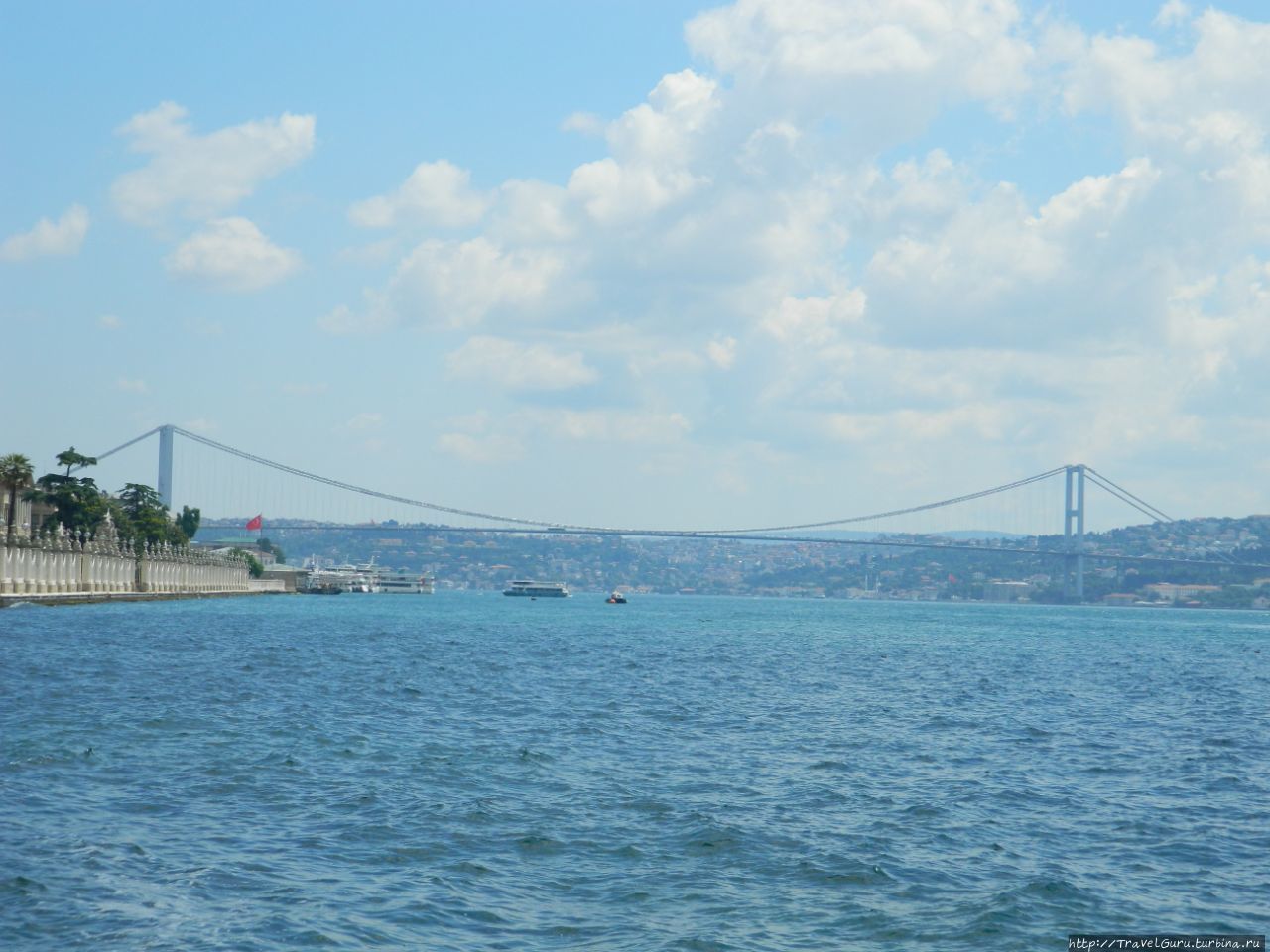 Знаменитый мост через пролив Босфор Стамбул, Турция