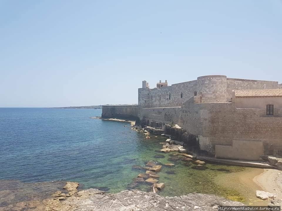 Путешествие в Siracusa остров Ortigia: июнь 2020 Сиракуза, Италия