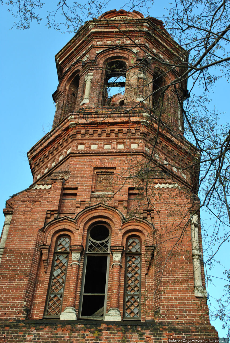 Колокольня Казанской церкви Алатырь, Россия