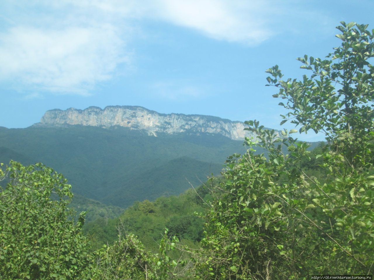 Поездка в Рачу Амбролаури, Грузия