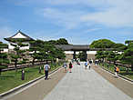 На подходе к замку Осаки