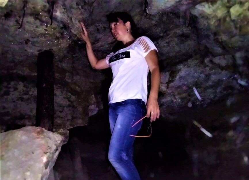 Устремляясь к пещере разбойника Кудеяра мимо старой мельницы Лох, Россия