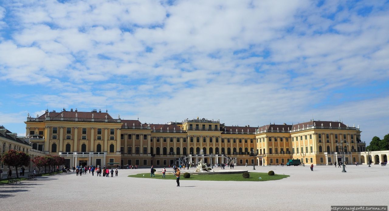 Шёнбруннский дворец Вена, Австрия