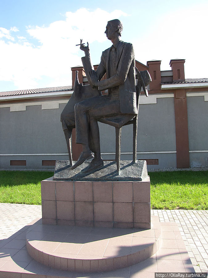 Монумент Аркадию Северному, который родился в этом городе. Иваново, Россия