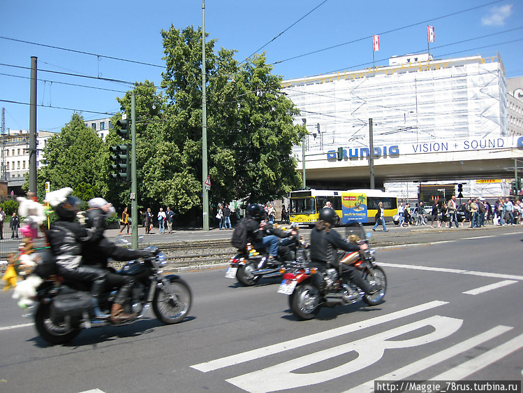 Парад байкеров в Берлине